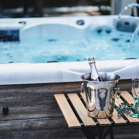O Rethel Jacuzzi, Gite Ardennes Экстерьер фото